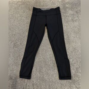 Lululemon black leggings.